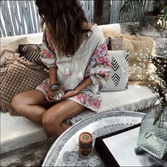 🌸💕NWT BOHO floral embroidered dress💕🌸 - Picture 6 of 7